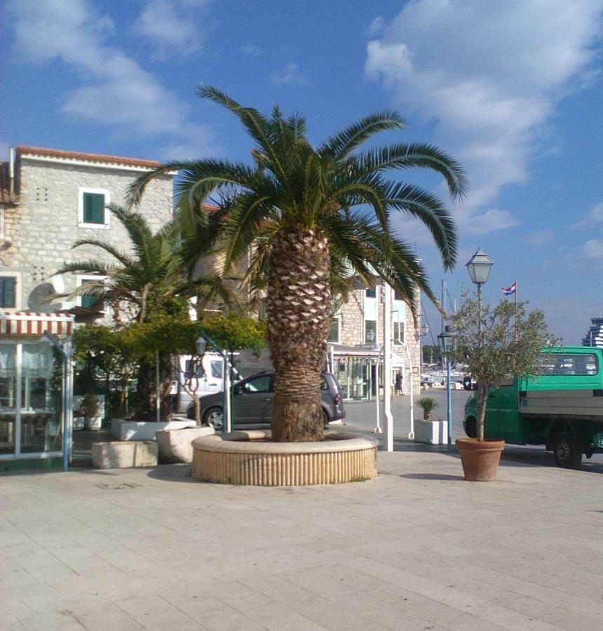Apartament M & E Vodice Ngoại thất bức ảnh
