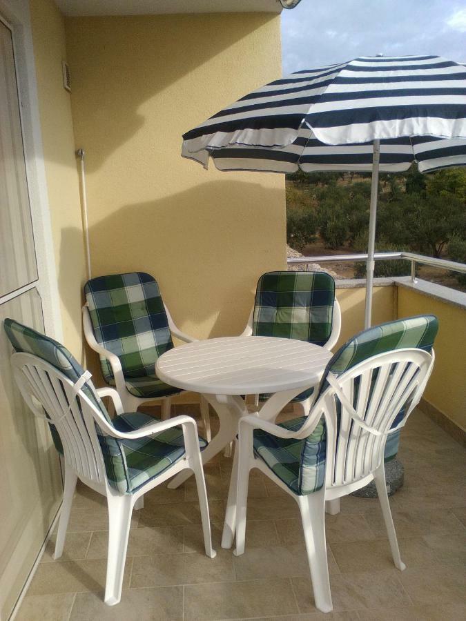 Apartament M & E Vodice Ngoại thất bức ảnh