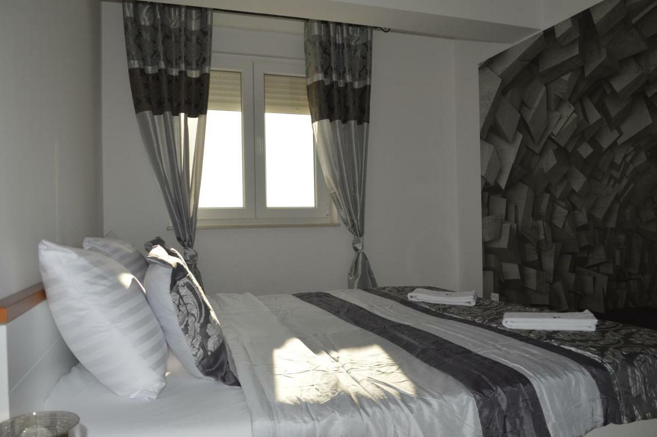 Apartament M & E Vodice Ngoại thất bức ảnh