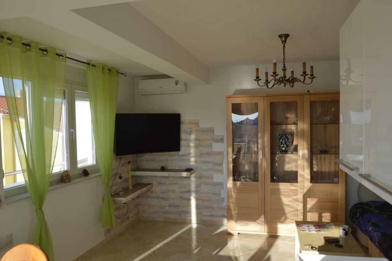 Apartament M & E Vodice Ngoại thất bức ảnh